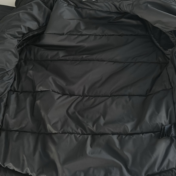The North Face boys jacket - Picture 6 of 10